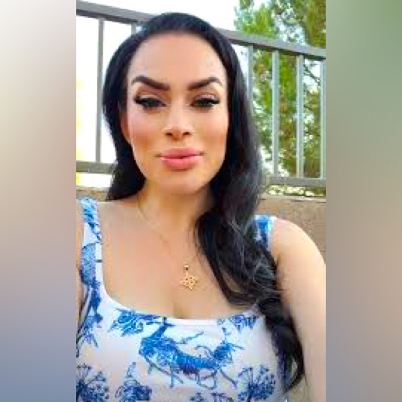 Meet your Posher, Suhelen. - Picture 1 of 1